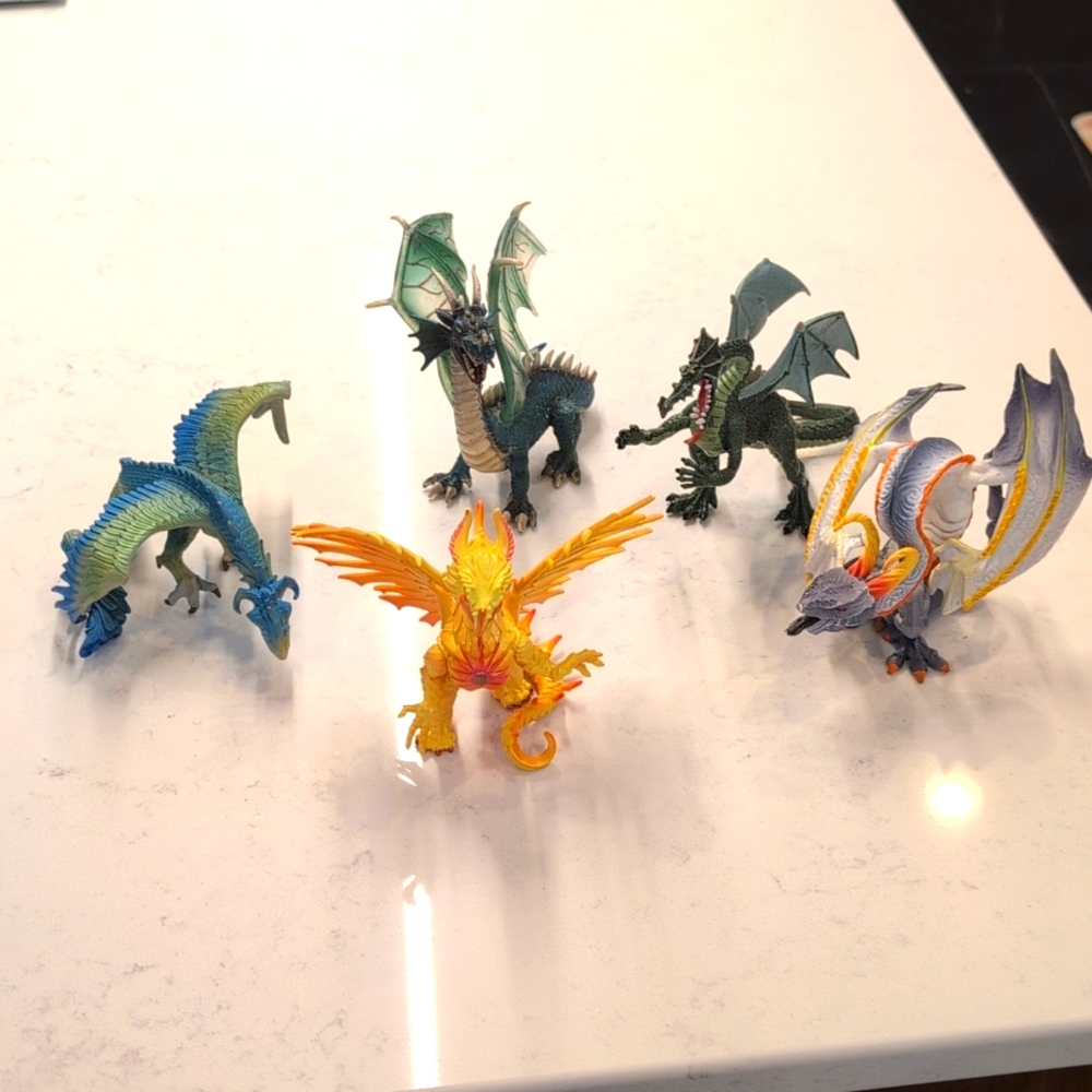 Dragon Action Figures Lot